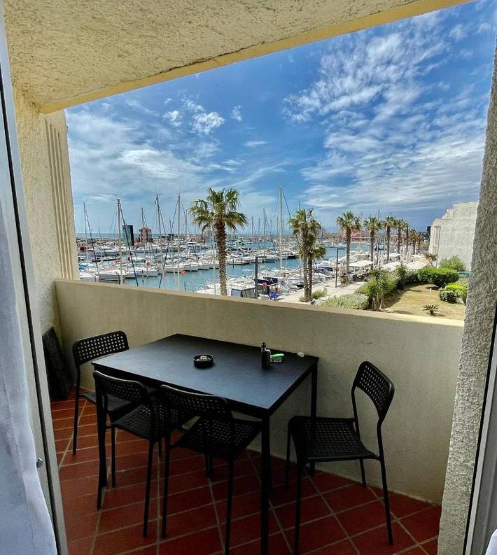 Gîte pour 5 personnes, avec balcon et vue dans Port Saint Ange - 3