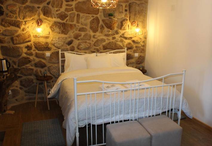 Gîte pour 2 personnes, avec terrasse, animaux acceptés dans Sistelo - 3