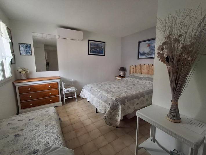 Chambre d’hôte pour 2 personnes, avec piscine ainsi que vue et jardin à Agde - 3