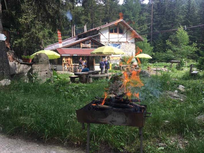 Gîte pour 13 personnes, avec Terrasse et Jardin à Borovets