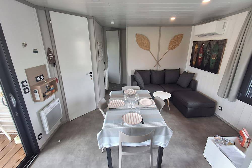 T3 chalet 4 pers + Bb - plages Capbreton/Hossegor : 12 km. Piscine et spa. in Saubrigues, Région de Dax