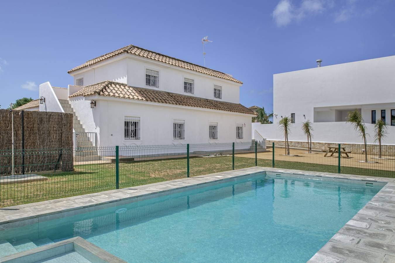 Apartamento entero, Casa Cristina - Acogedor Apartamento en Conil de la Frontera con Terraza in Conil de la Frontera, Costa de la Luz