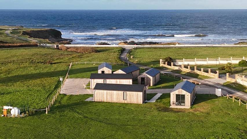 Camping für 4 Personen, mit Garten und Whirlpool in Galicien