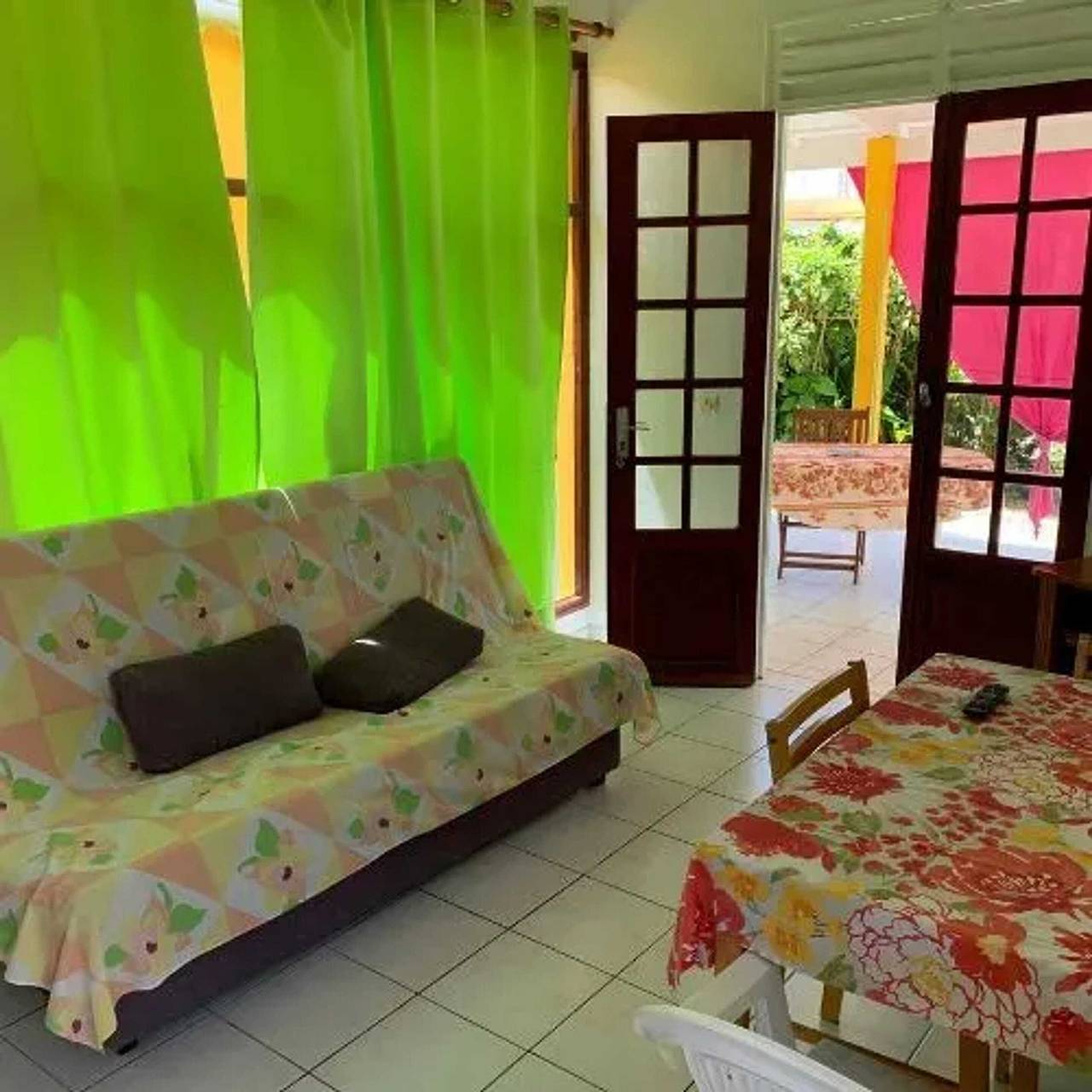 Cosy House in Saint-François with Shared Pool in Saint-François, Guadeloupe (Caribbean)