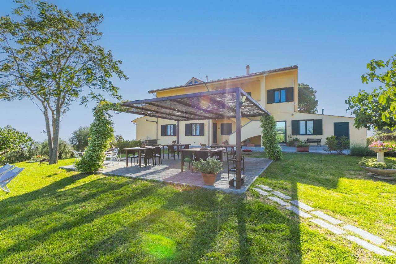 Appartamento intero, One-Bedroom Apartment in Rosignano Marittimo, Costa degli Etruschi