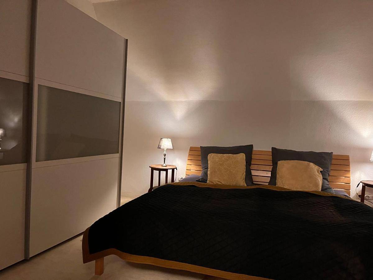 Three-Bedroom Villa in Mülheim an der Ruhr, Ruhrgebiet