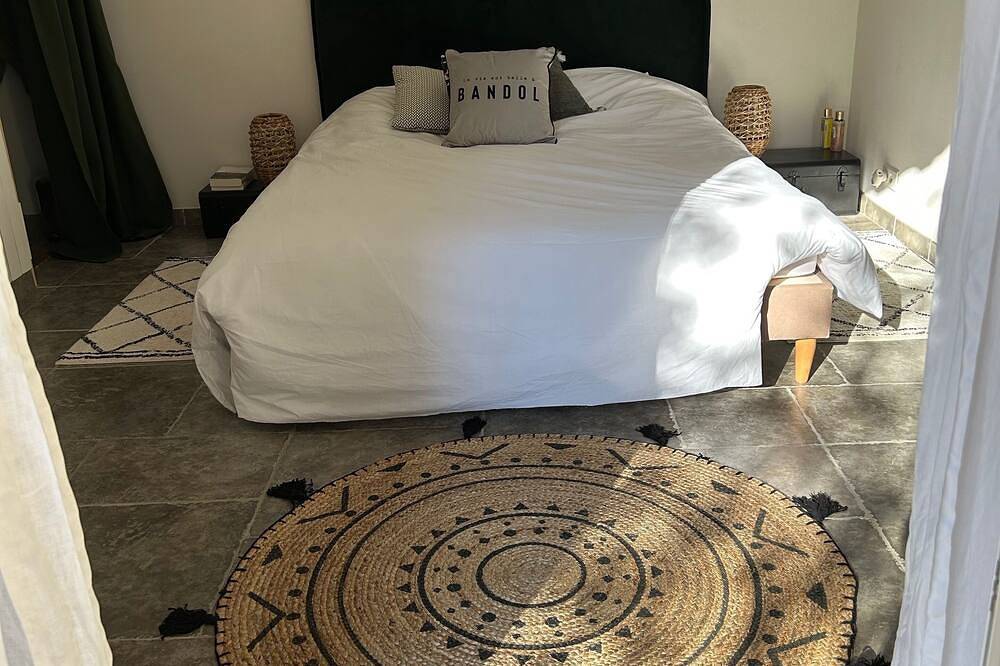 La Sécatée - un havre de paix en Provence, au coeur des Alpilles in Orgon, Arles region