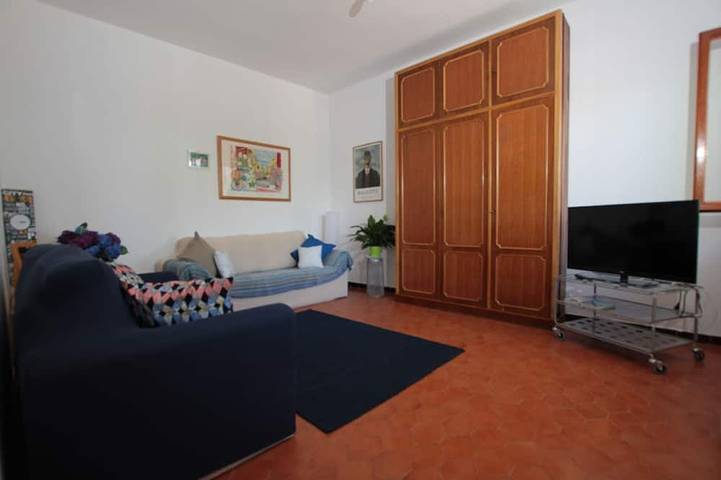Mit Blick auf den Lago d'Orta. Große Räume, Garten, privater Pool in Vacciago, Comune di  Ameno