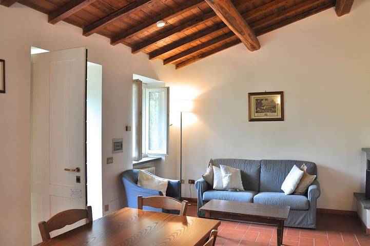 Ferienwohnung für 4 Personen, mit Terrasse und Garten sowie Pool - 1