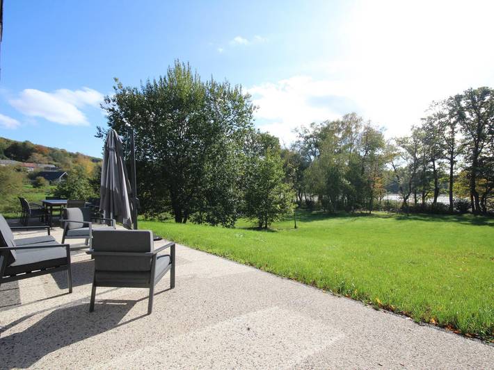 Gîte für 8 Personen, mit Terrasse und Garten sowie Sauna und Seeblick in Burgund - 2