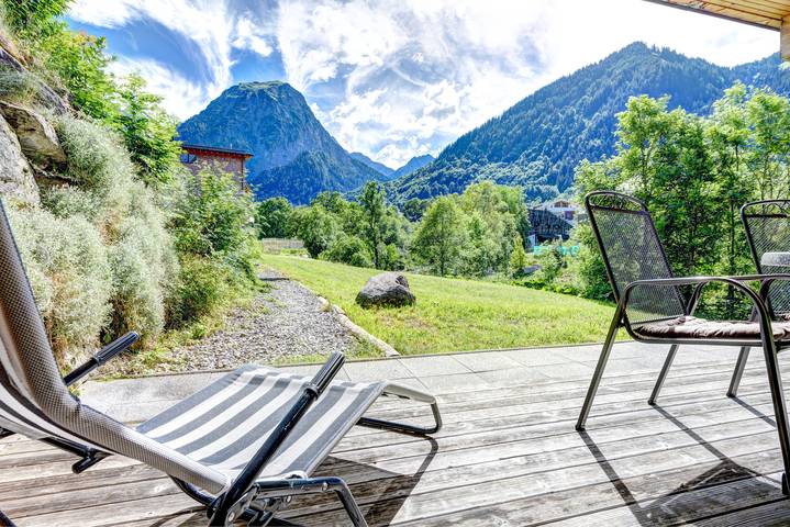 Hütte für 8 Personen, mit Terrasse und Garten im Brandnertal