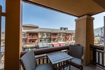 Vacation Apartment for 4 Guests in Park City UT, Utah, Picture 4