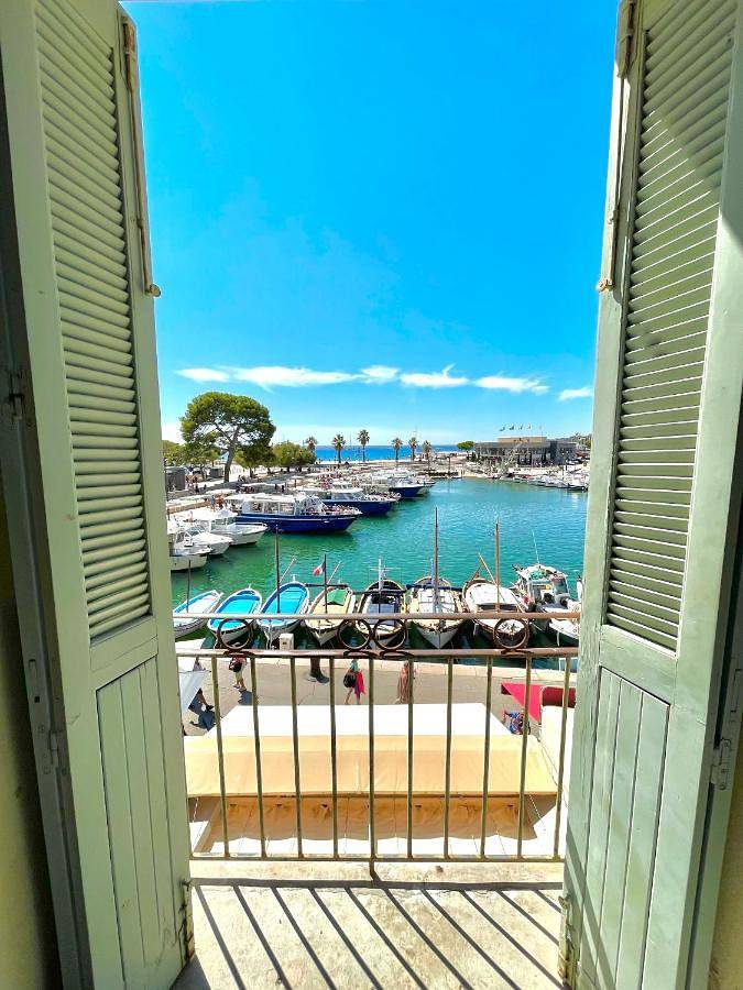 Appartement entier, L'Authentique - Sur le Port - Parking - Wifi in Cassis, Parc national des Calanques