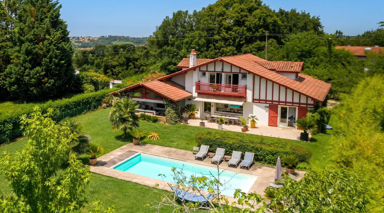 Maison d'exception à Arbonne, piscine privée saisonnière. in Arbonne, Région de Bayonne