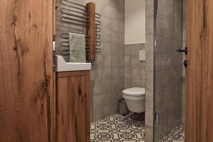 Hütte für 8 Personen, mit Garten und Sauna sowie Pool und Balkon in Schröcken - 3