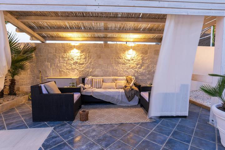 Villa für 6 Personen, mit Terrasse und Ausblick auf Sizilien - 4