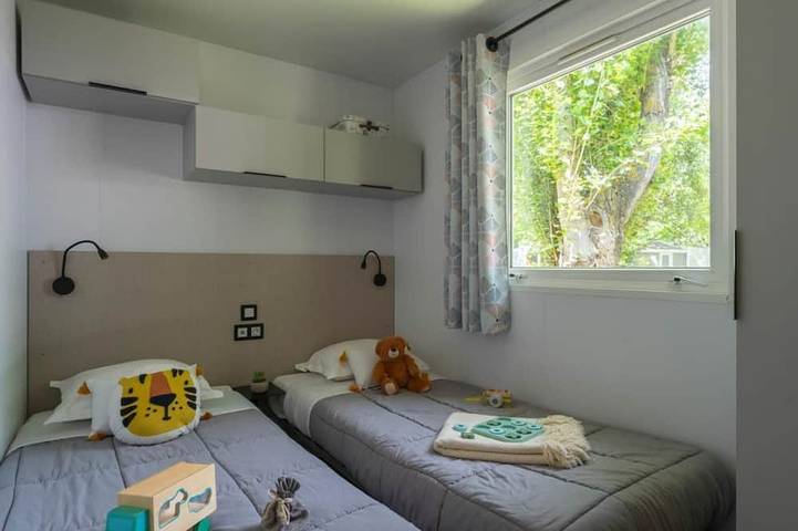Gîte pour 4 personnes, avec piscine et jardin à Millau - 2
