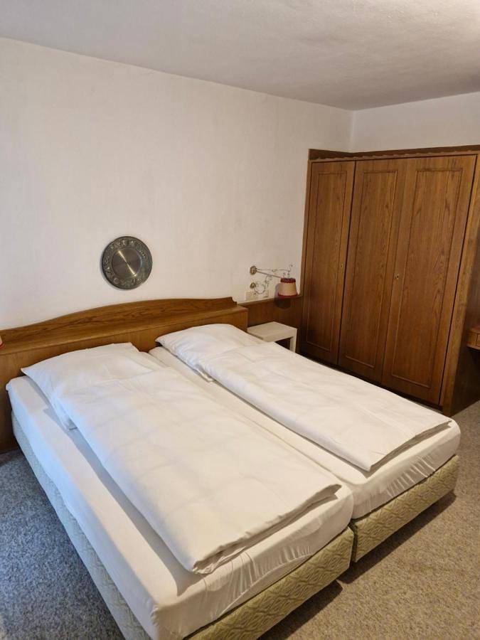 Ferienwohnung, mit Balkon und Terrasse sowie Garten und Ausblick in Ohlstadt - 3