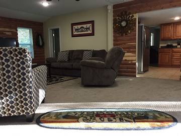 Log Cabin for 8 People in Gatlinburg, Sevier County, Photo 2