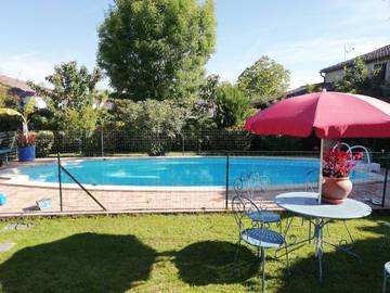 Location De Vacances pour 4 Personnes dans Sauvagnas, Lot-et-Garonne, Photo 1