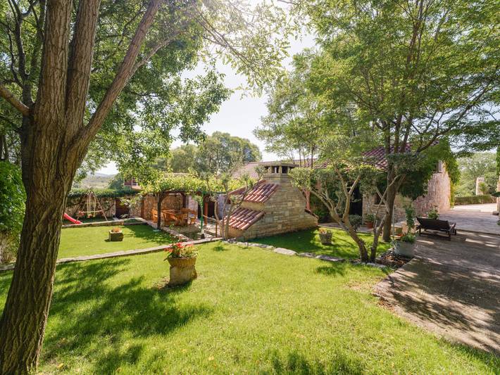 Ferienhaus für 8 Personen, mit Garten und Terrasse in Općina Stankovci - 3