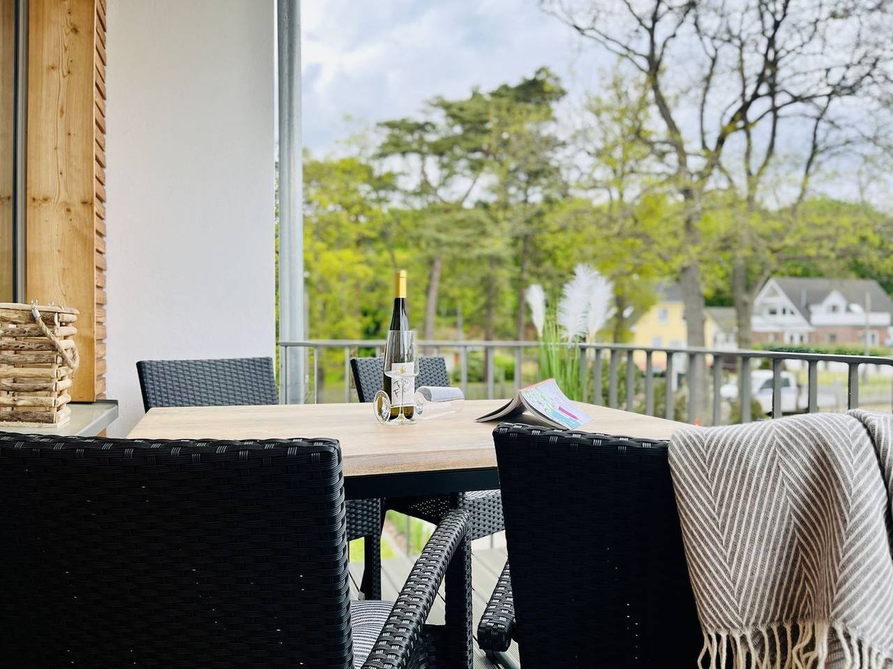 Appartement entier, Herzlich Willkommen in der Ferienwohnung Morgensonne in den Parkvillen Baabe in Baabe, Région de Rügen