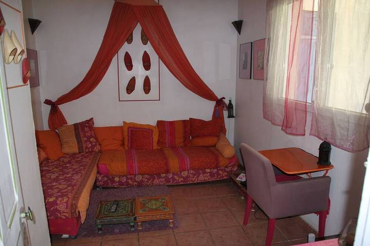 Gîte pour 4 personnes, avec terrasse ainsi que piscine et jardin à Gigean - 4