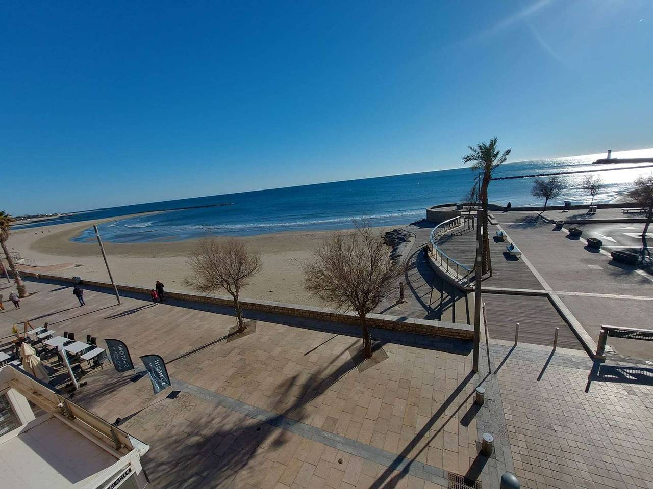 Studio entier, Studio cabine 4 personnes, terrasse, parking, Grau d'Agde in Grau-d'Agde, Agde