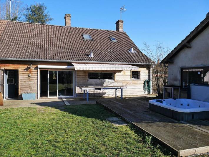Location de vacances pour 7 personnes, avec terrasse et jacuzzi, animaux acceptés à La Ferté-Saint-Aubin - 4