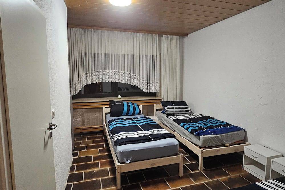 Ganze Wohnung, Ruhige Gartenwohnung in Hockenheimring, Ketsch