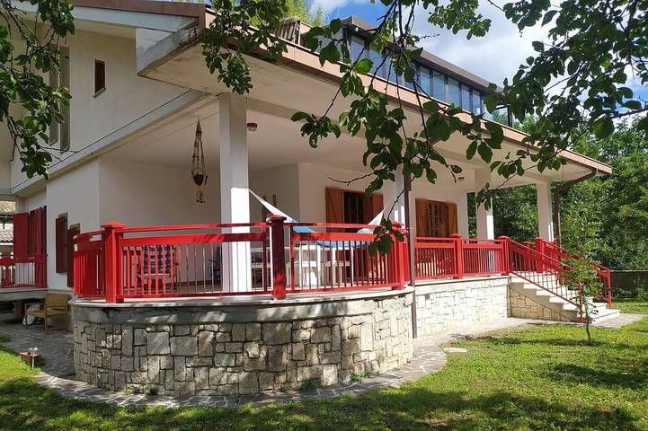 Chambre d’hôte pour 13 personnes, avec jacuzzi et jardin - 1