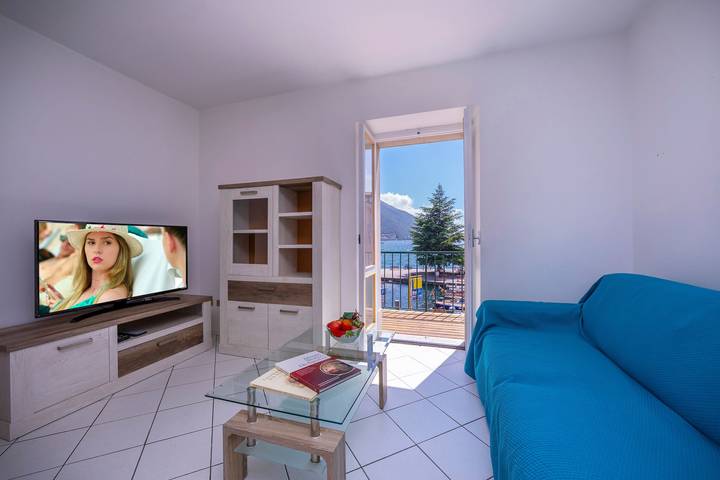 Ferienwohnung für 4 Personen, mit Balkon und Seeblick in Torbole - 2