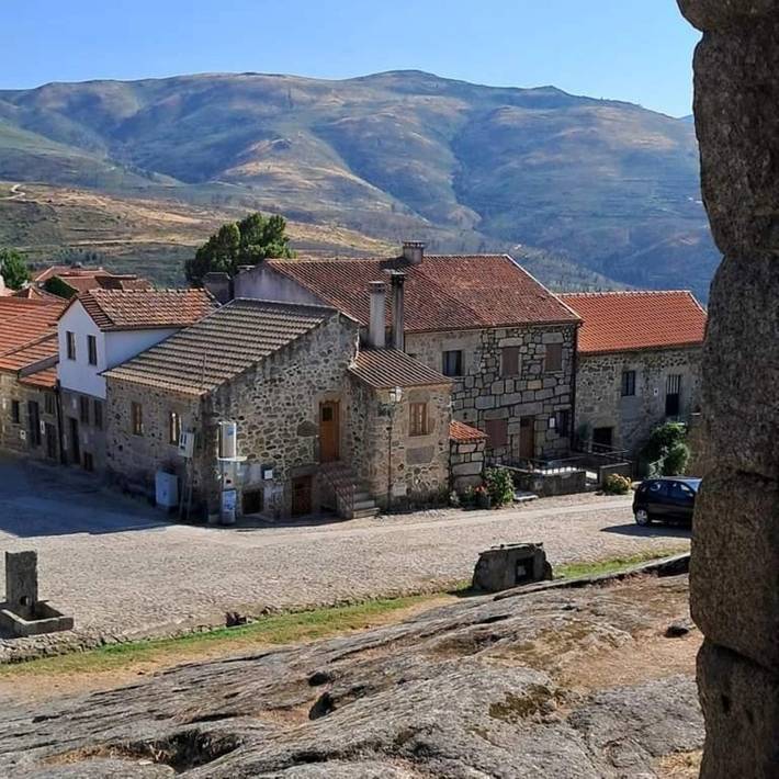 Casa de férias para 4 pessoas, com jardim e terraço, com animais de estimação em Celorico da Beira