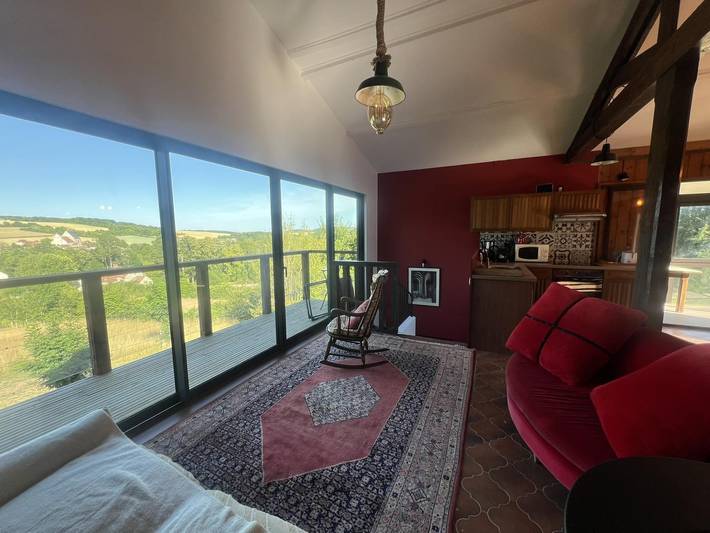 Gîte pour 11 personnes, avec jardin, animaux acceptés à Verdelot