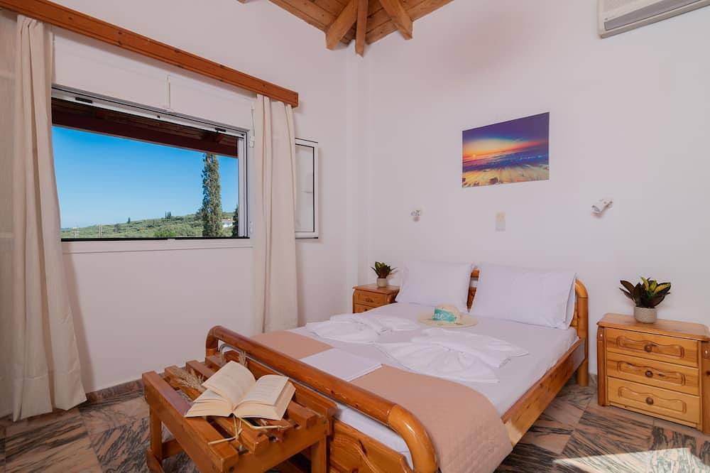 Entire apartment, Agnadi Sea View N2 -2 Bedroom Apartment 5 guests in Ammoudi, Alykes