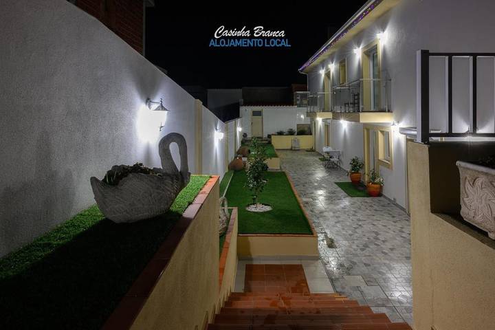 Casa de férias para 2 pessoas, com Varanda e Terraço e ainda Jardim and Piscina em Fundão