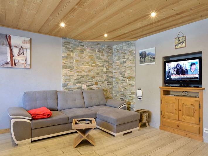 Chalet pour 7 personnes, avec jardin et balcon à Chatel