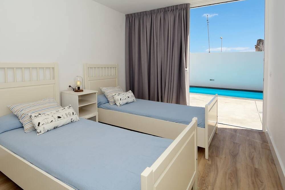 Villa Sunrise Private Pool Puerto del Carmen in Puerto del Carmen, Tías