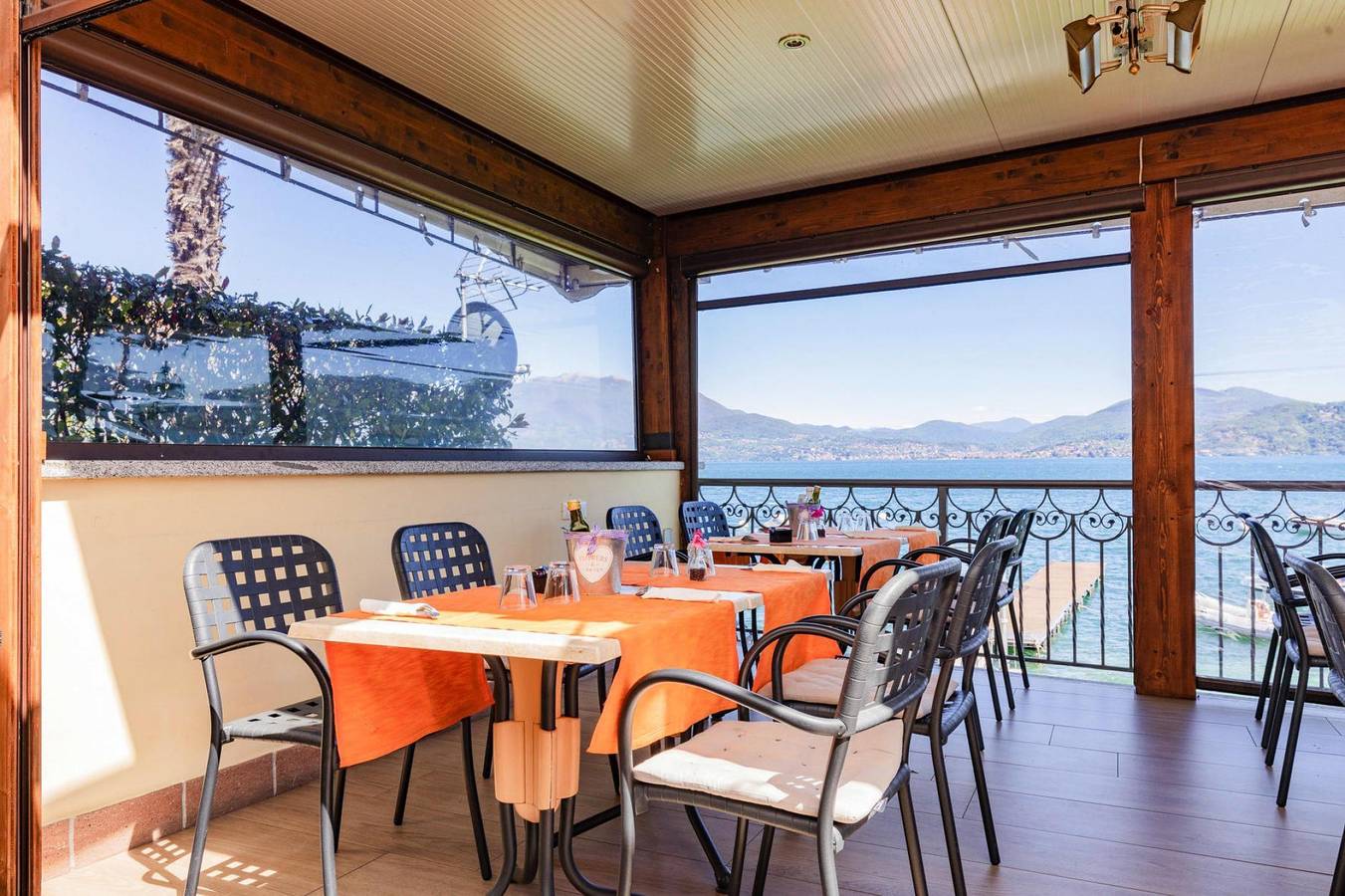 Ganze Wohnung, Residence Casa & Vela mit Privatstand in Oggebbio in Oggebbio, Oggebbio Gemeinde