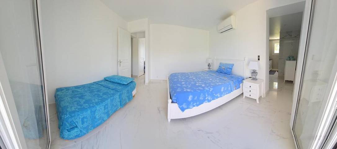 Location de vacances pour 8 personnes, avec vue ainsi que jardin et piscine à Castellare-di-Casinca - 3