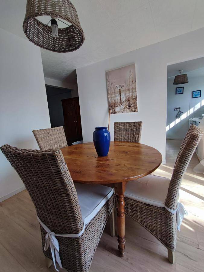 Gîte pour 4 personnes, avec jardin ainsi que terrasse et piscine, animaux acceptés à Ploeren - 2