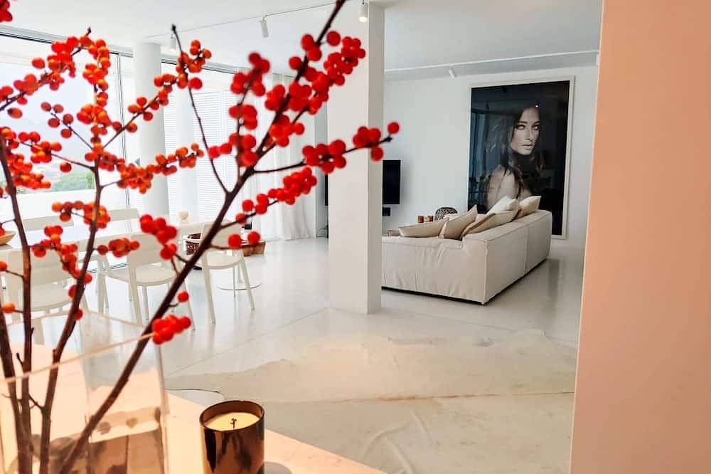 Apartamento entero, Ibiza, Roca Llisa<br>Lujoso loft con hermosa vista al mar. in Roca Llisa, Santa Eulària des Riu