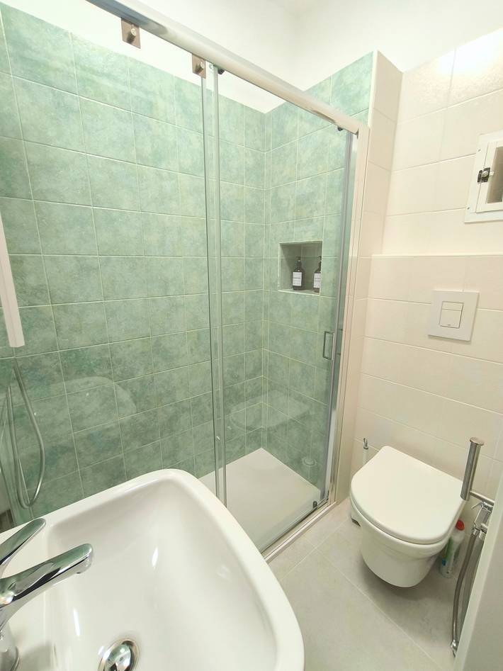 Room 'Fichi D'India' with Wi-Fi and Air Conditioning in Modugno, Bari Province
