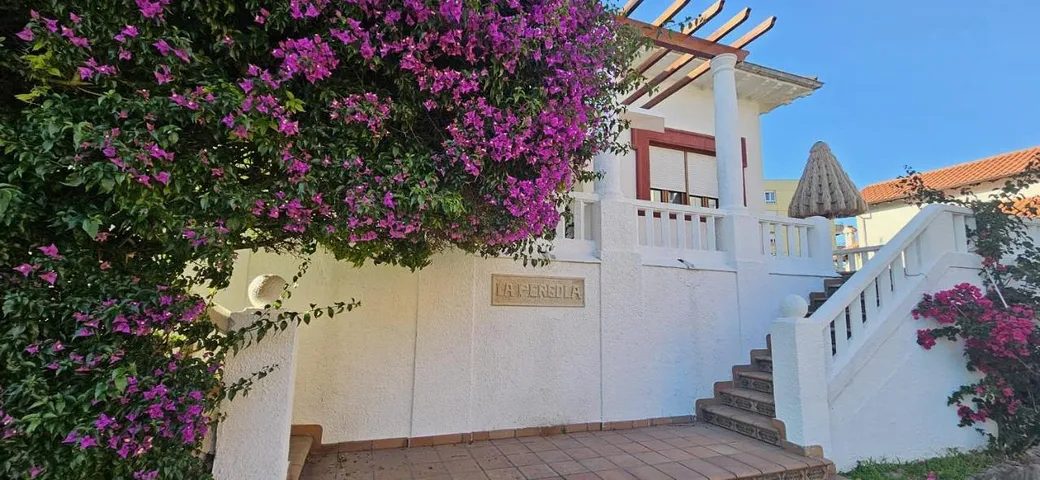 Casa de vacaciones para 14 personas, con jardín y terraza, Se admiten mascotas - 1