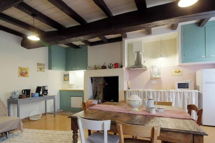 Location de vacances pour 6 personnes, avec Jardin à Haux