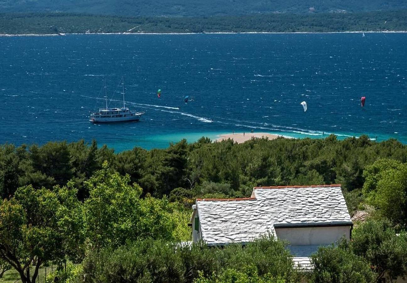 House Tomy in Bol, Brac