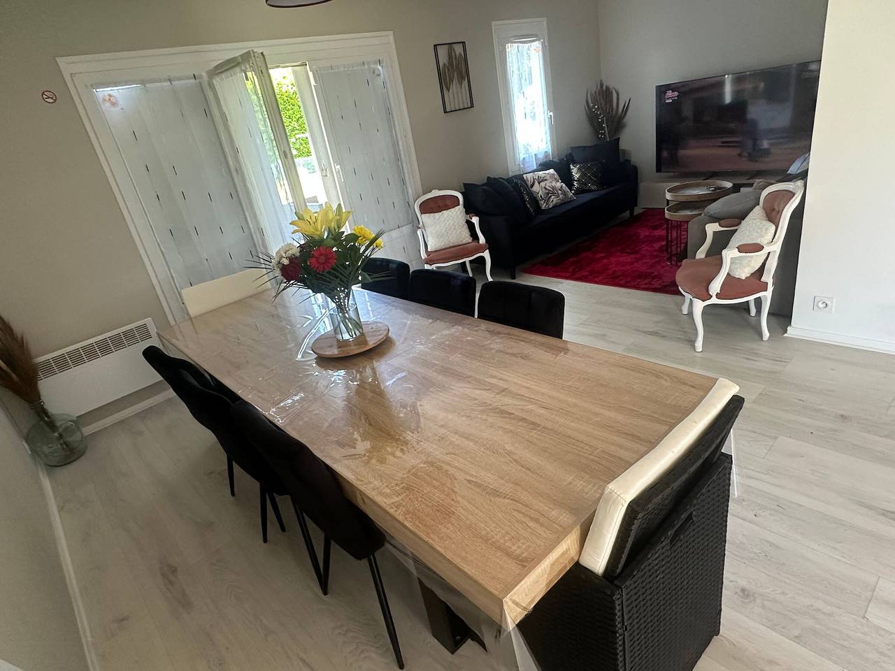 Gîte 10 pers. avec jardin à 200m des commerces, proche Loire et forêt d'Orléans in Ouzouer-sur-Loire, Vallée de la Loire