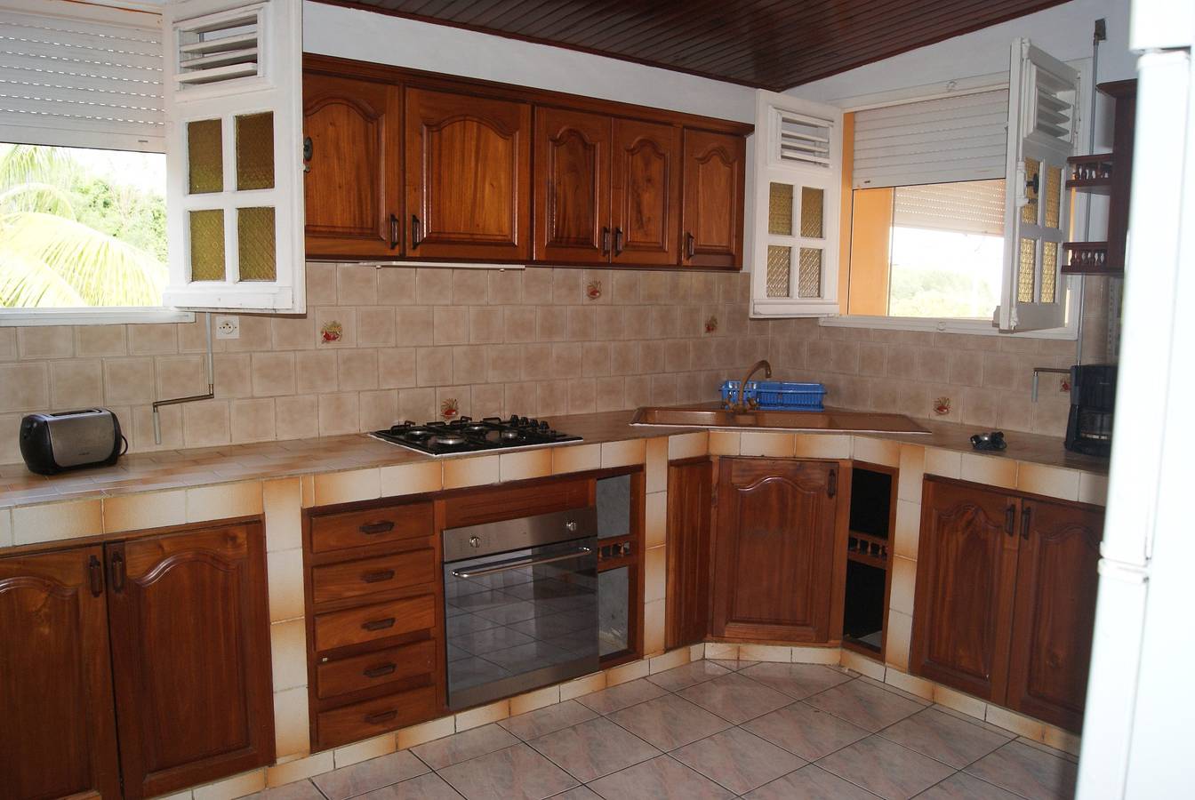 Ganze Wohnung, Geräumige Wohnung in Sainte-Luce - Garten & Bergblick in Sainte-Luce, Martinique