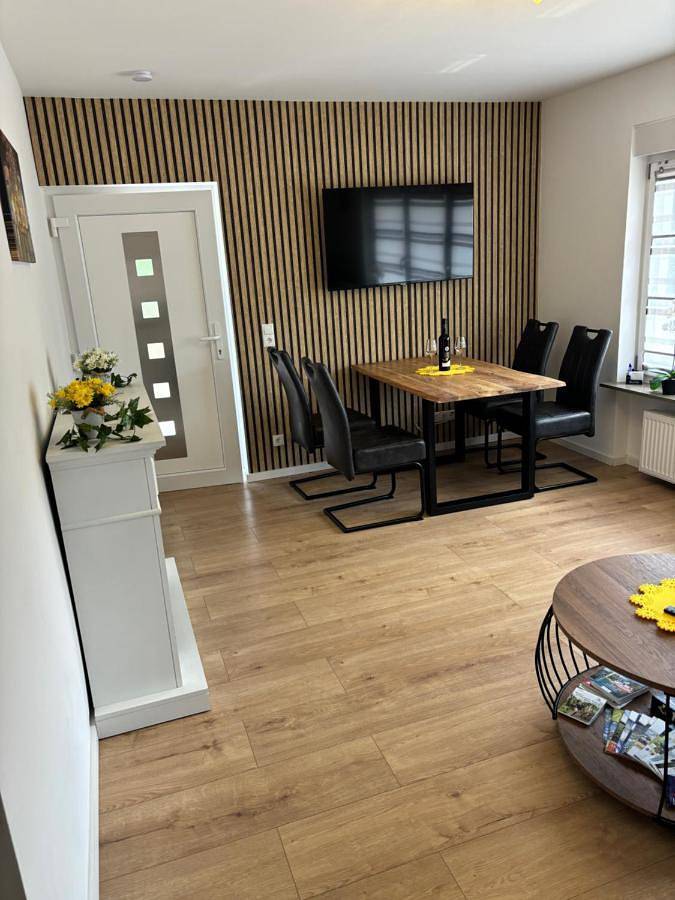 Ferienwohnung für 4 Personen, mit Terrasse und Whirlpool in Boppard