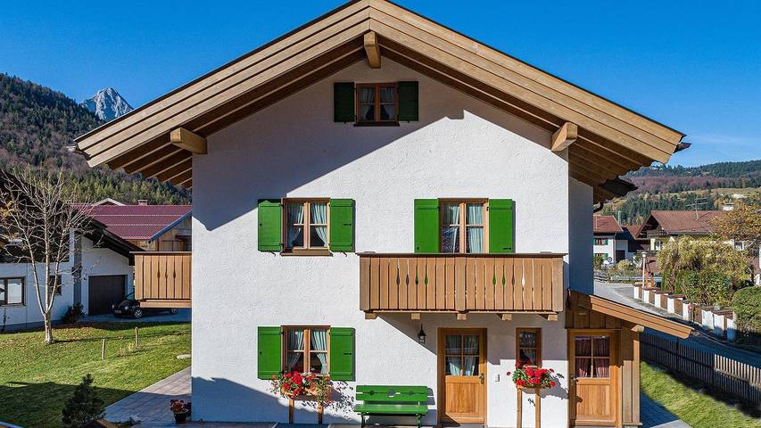 Ferienhaus für 6 Personen, mit Terrasse im Mittenwald - 2